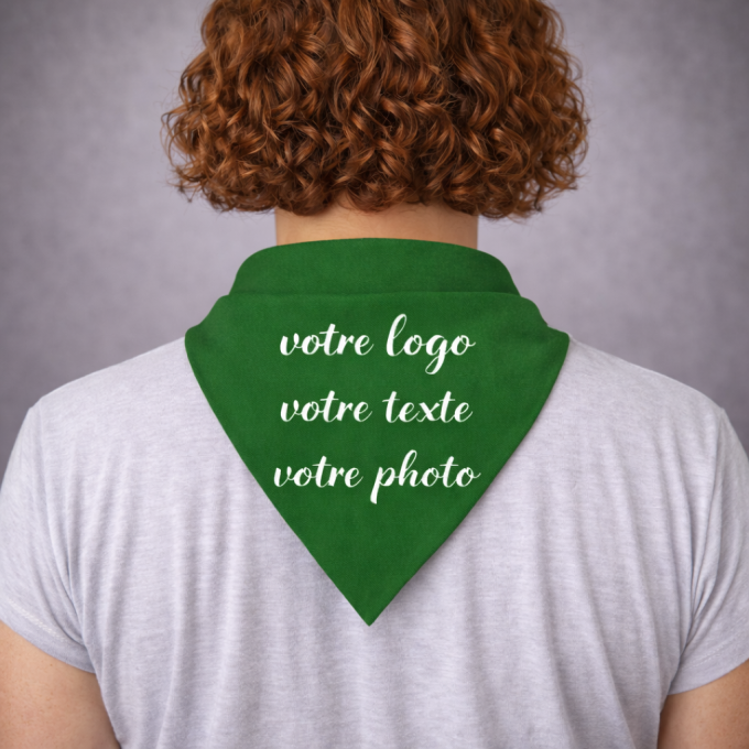 Foulard bandana vert personnalisé – logo, texte ou photo pour feria et événements entre amis et professionnels